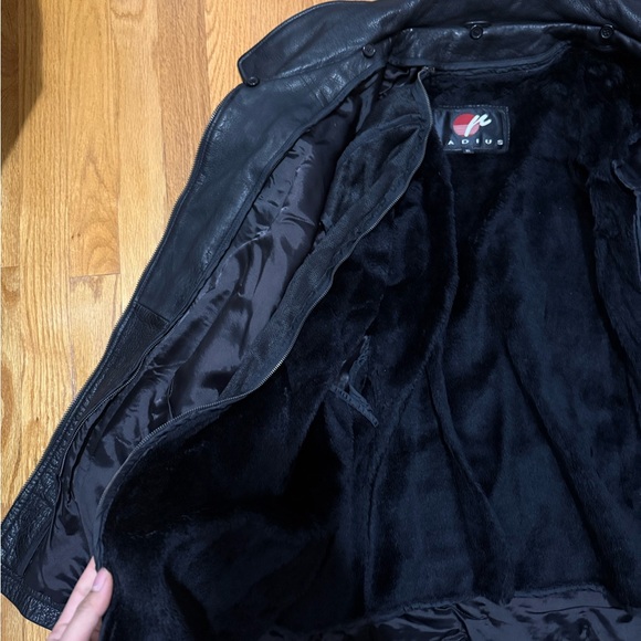 men’s black vintage radius leather jacket - Picture 4 of 7